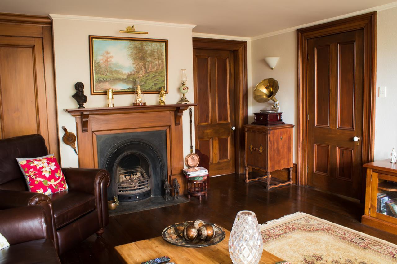 Holland House Bed & Breakfast Нельсон Екстер'єр фото